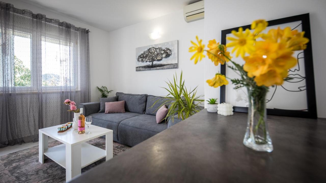 Avocado Apartment ดูบรอฟนิก ภายนอก รูปภาพ